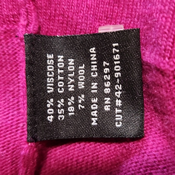 BCBGMAXAZRIA Rhinestone Embellished Knit Long Cardigan Fushia Size Medium - Picture 8 of 11